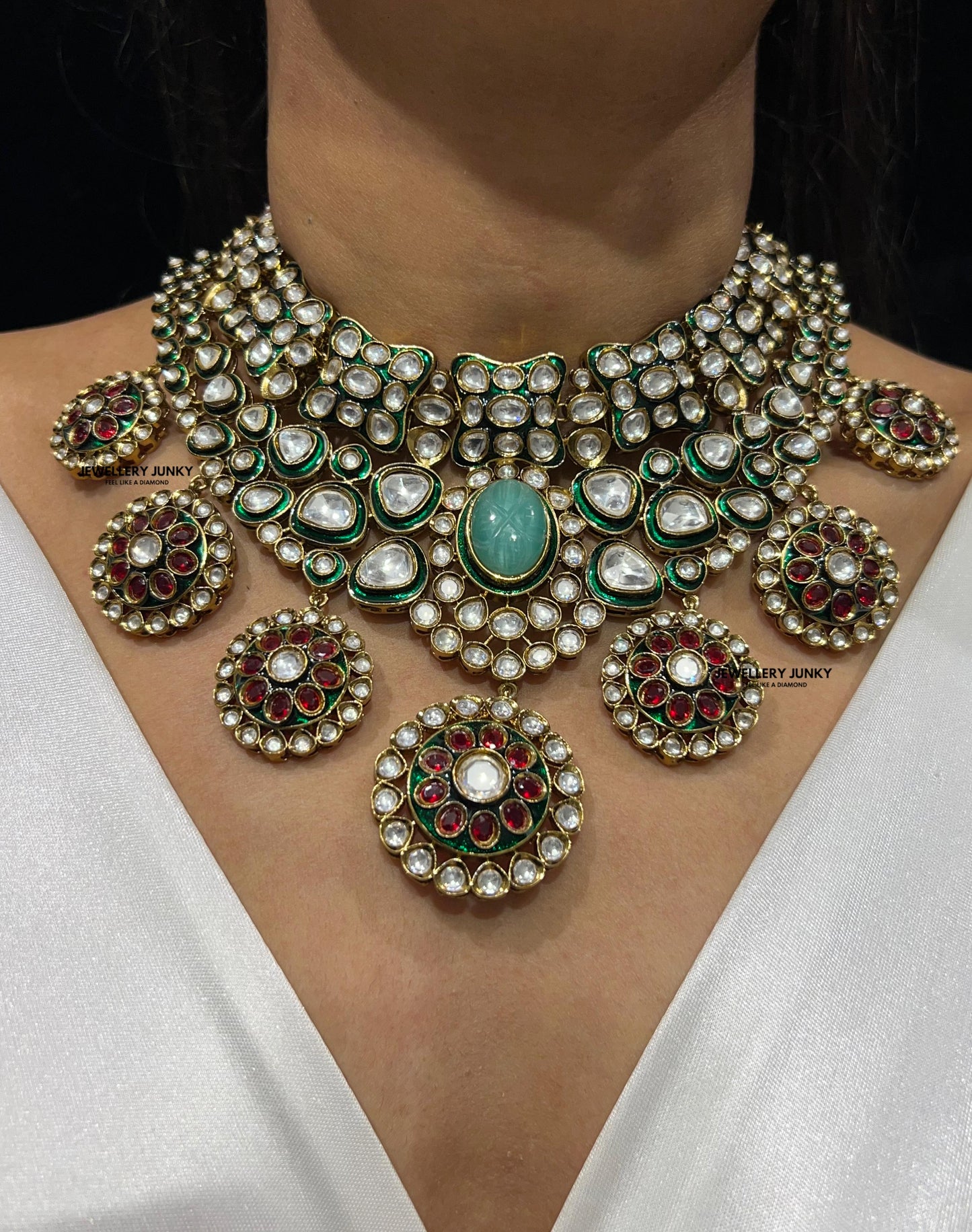 SUSMITA KUNDAN NECKLACE