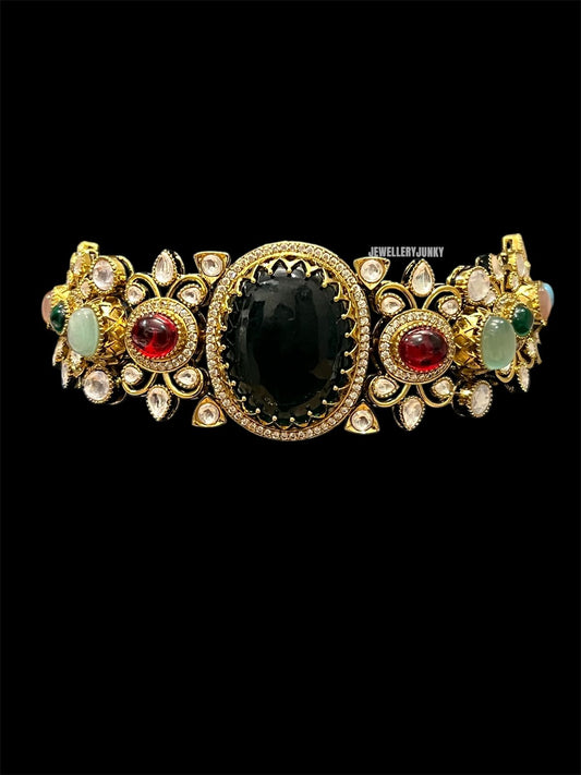SHIVANGI KUNDAN NECKLACE