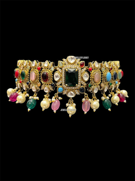 YAMINI KUNDAN NECKLACE