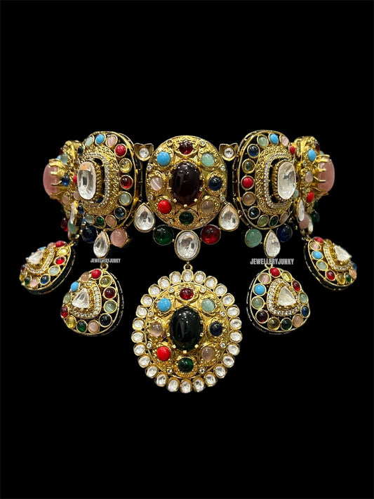 AMROZIA KUNDAN NECKLACE