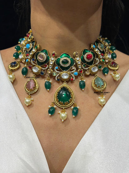 FADIA KUNDAN NECKLACE