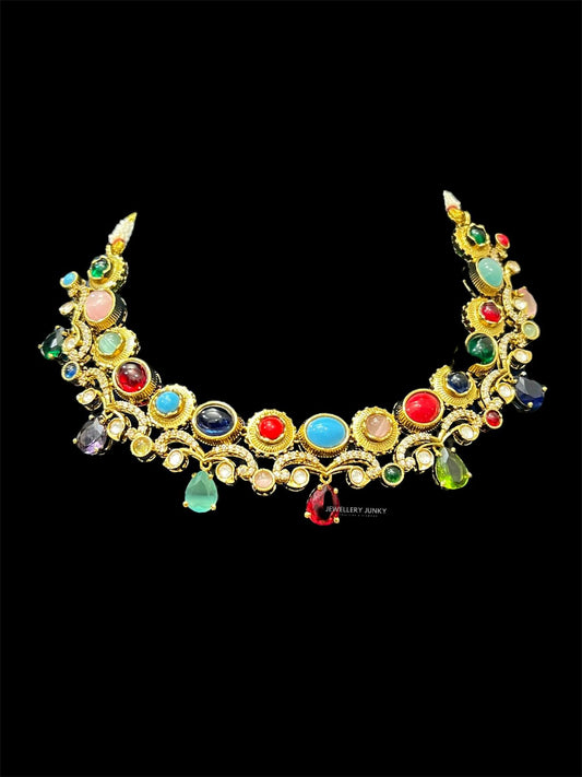 HAFSA KUNDAN NECKLACE