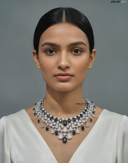VEENA DIAMOND NECKLACE