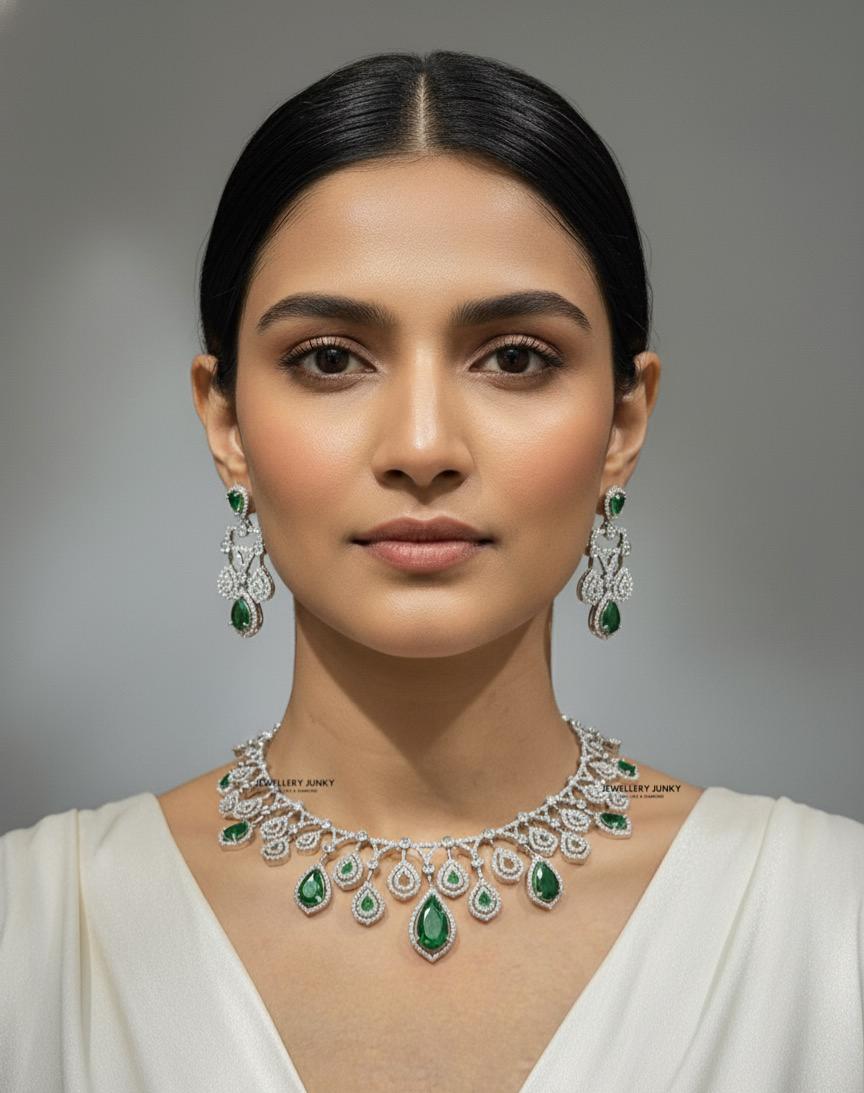 PRAVYA DIAMOND NECKLACE