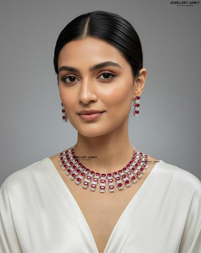 IMARA DIAMOND NECKLACE