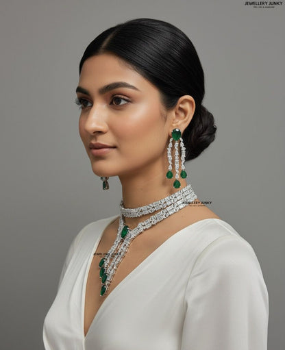 SHIVANIYA DIAMOND NECKLACE