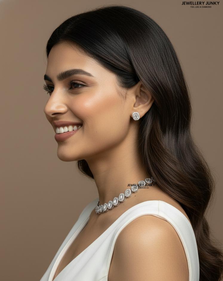 VAMIKA DIAMOND NECKLACE