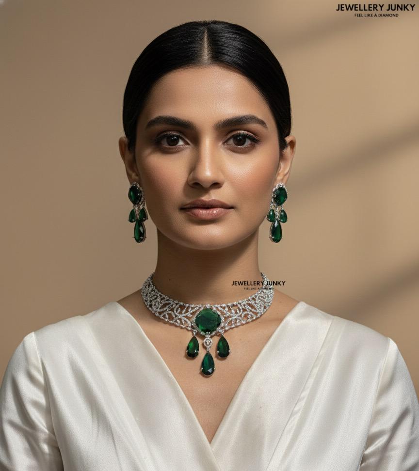 AARNA DIAMOND NECKLACE