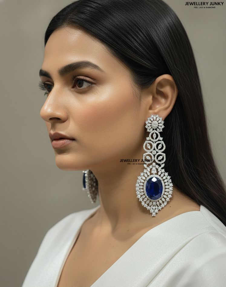 VIHANA DIAMOND NECKLACE