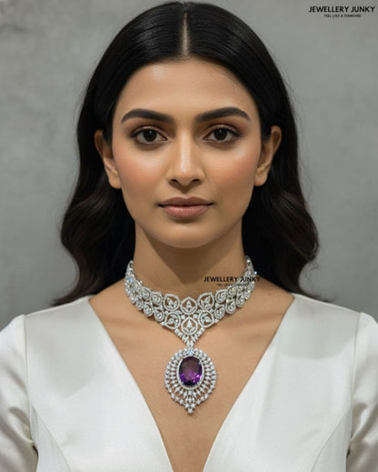 VIHANA DIAMOND NECKLACE