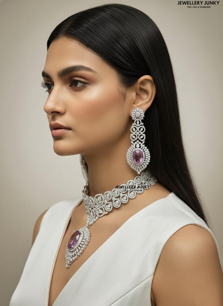 VIHANA DIAMOND NECKLACE