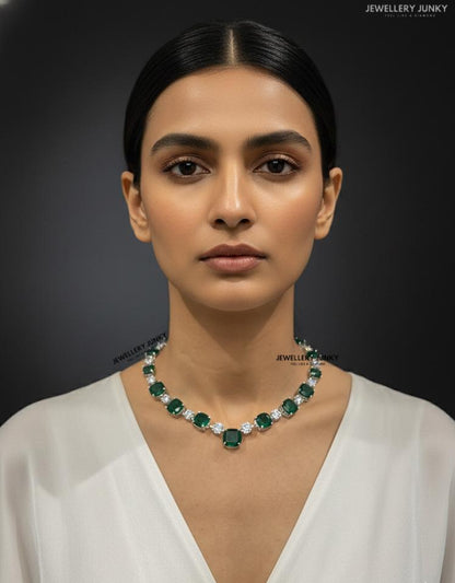 HANIYA DIAMOND NECKLACE