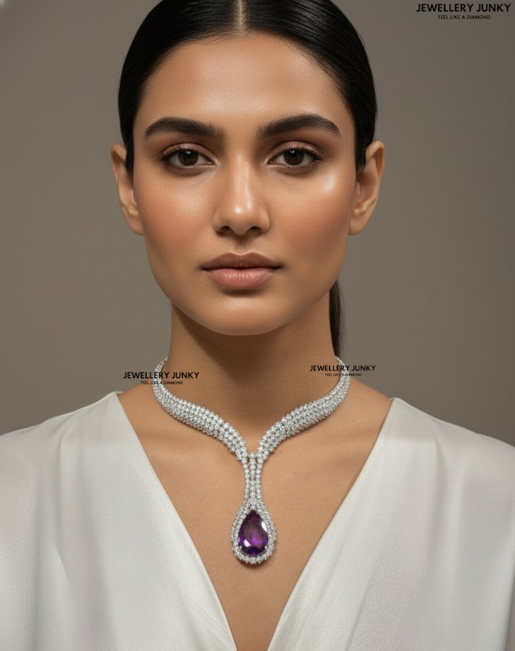 VAMA DIAMOND NECKLACE