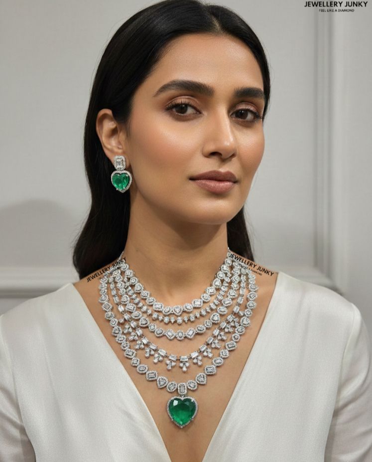 TARINI DIAMOMD MECKLACE