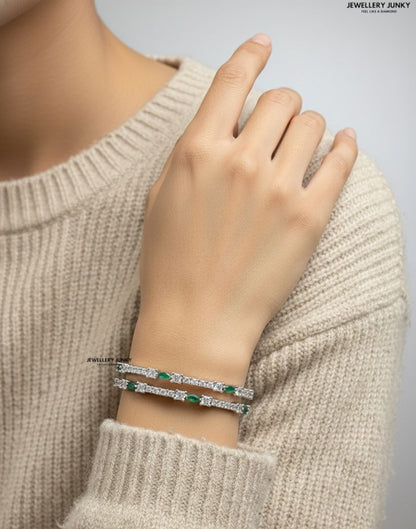 DALYN DIAMOND BANGLE