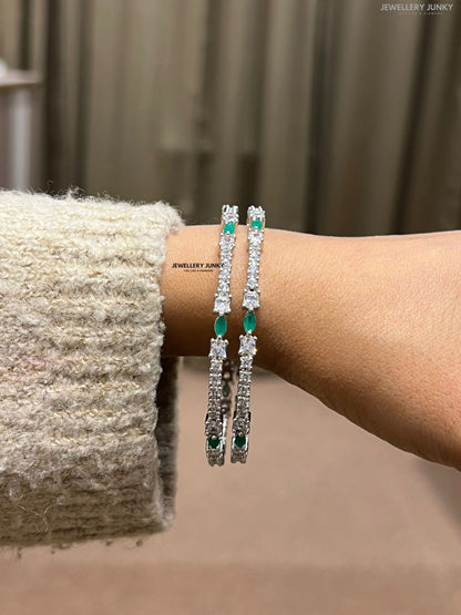 DALYN DIAMOND BANGLE