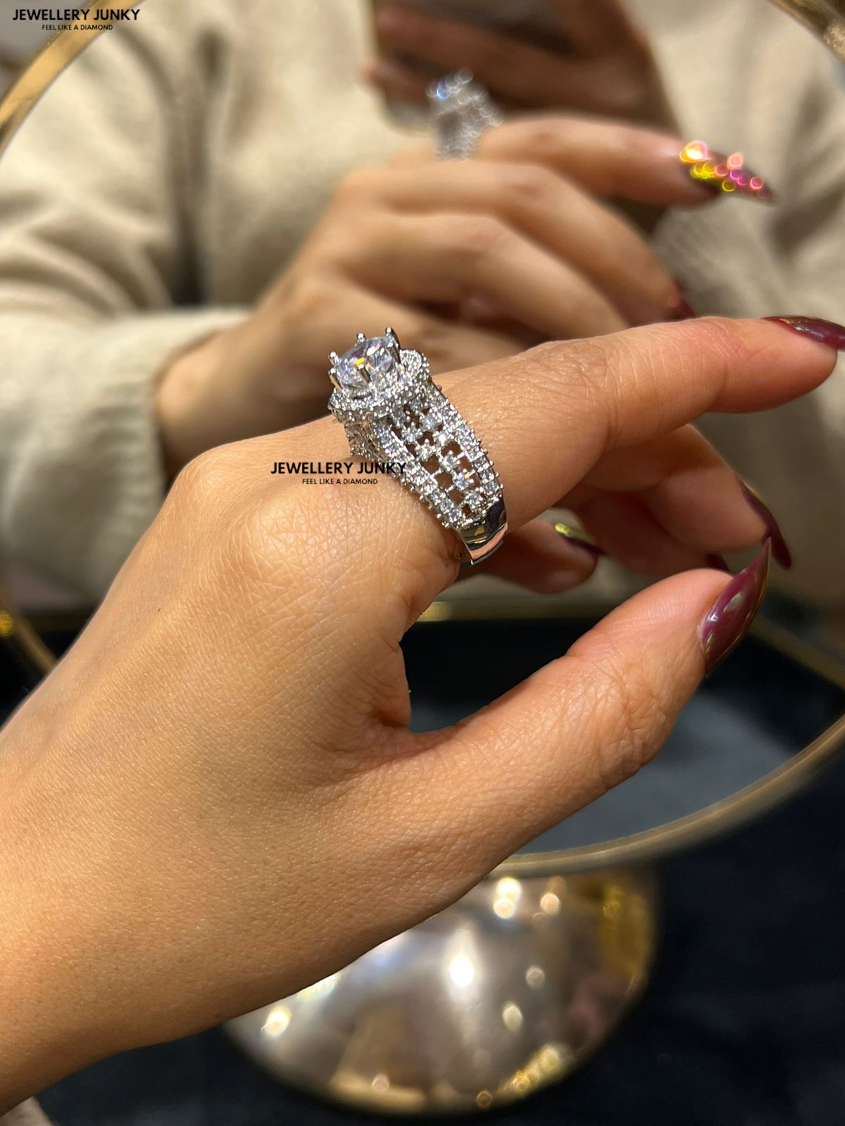 CHAHANA DIAMOND RING