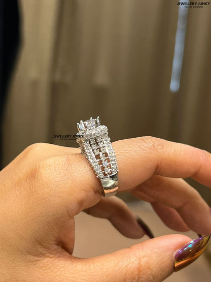 CHAHANA DIAMOND RING