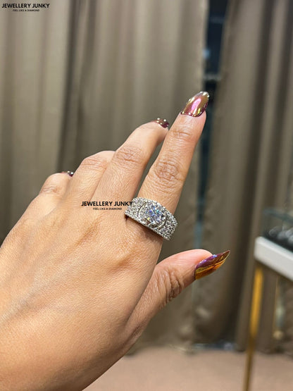 SHANNON DIAMOND RING