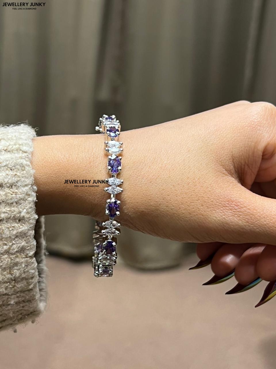 WRITE DIAMOND BANGLES