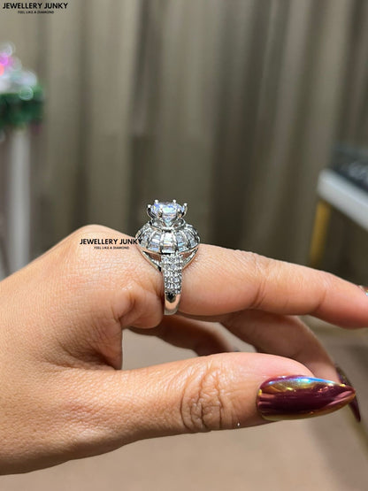 DONNA DIAMOND RING
