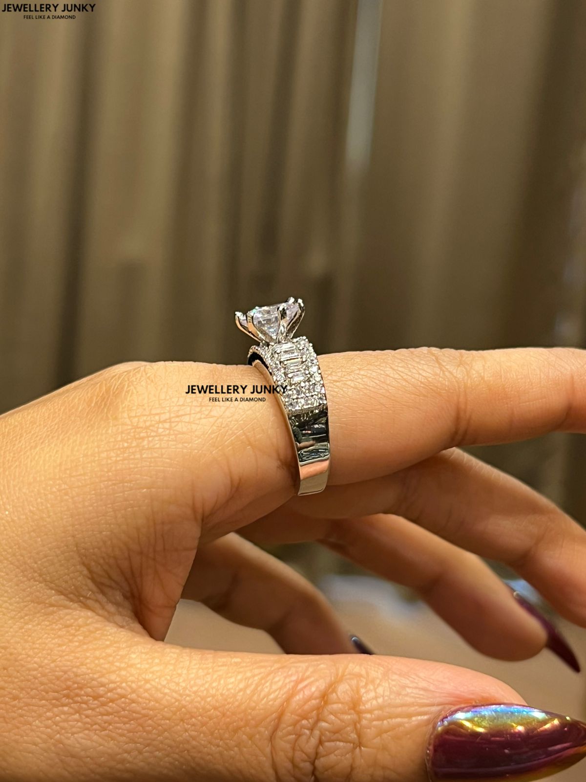 AASHVI DIAMOND RING