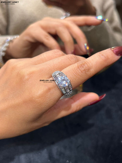 AESHA DIAMOND RING