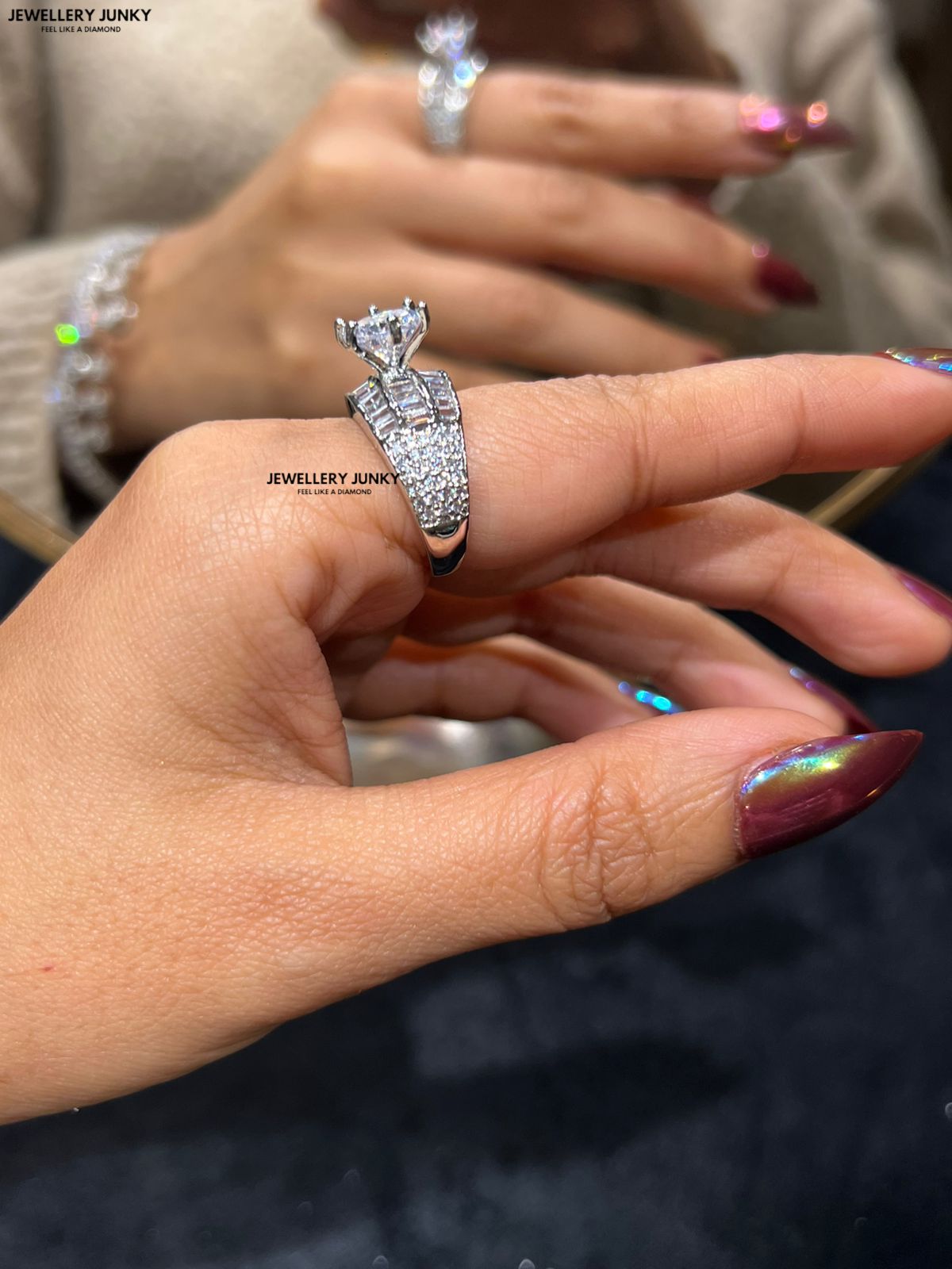 AESHA DIAMOND RING