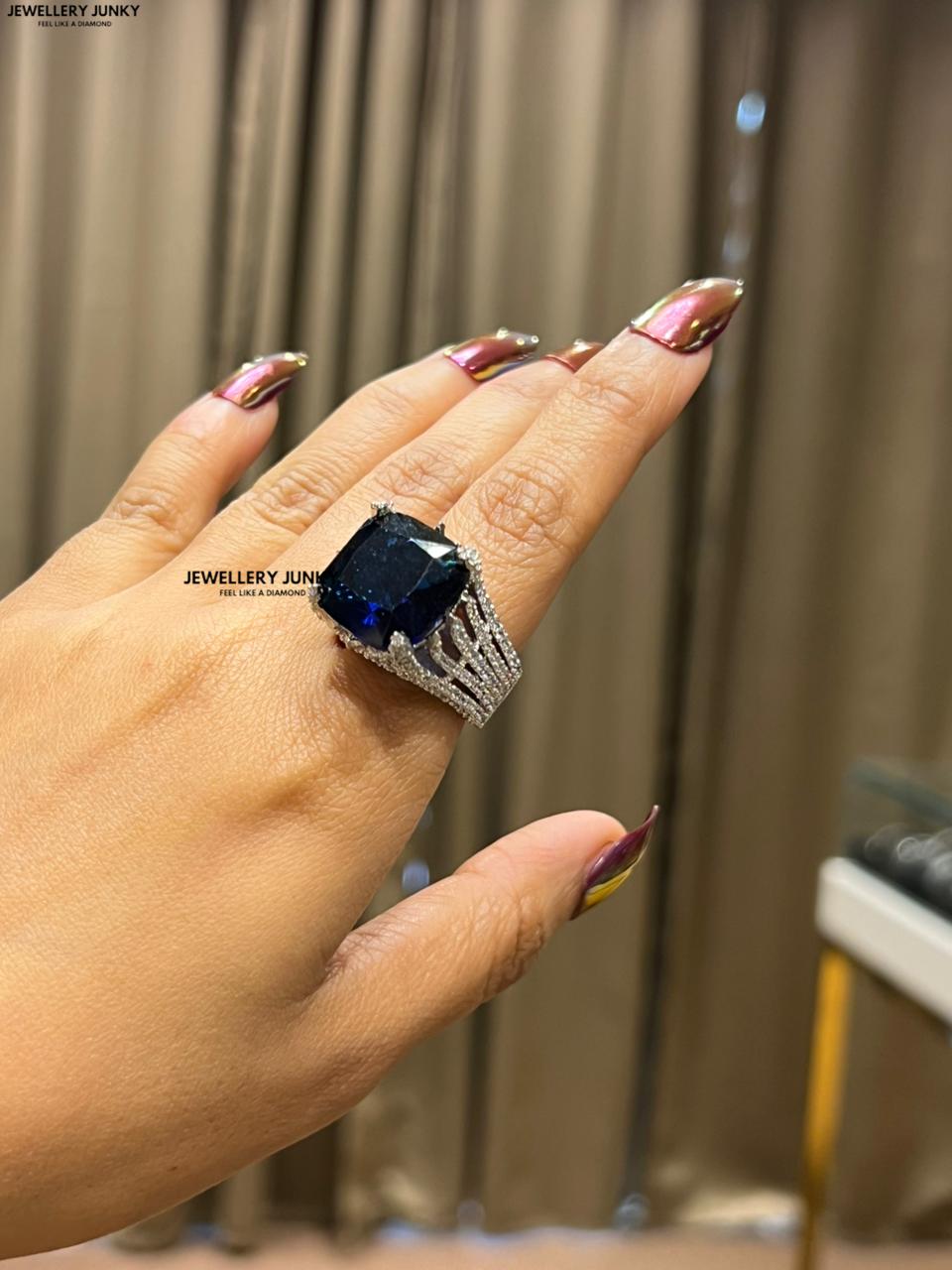 AAPURBA DIAMOND RING