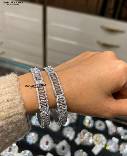 AVIPSA DIAMOND BANGLES