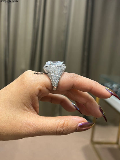 MILA DIAMOND RING