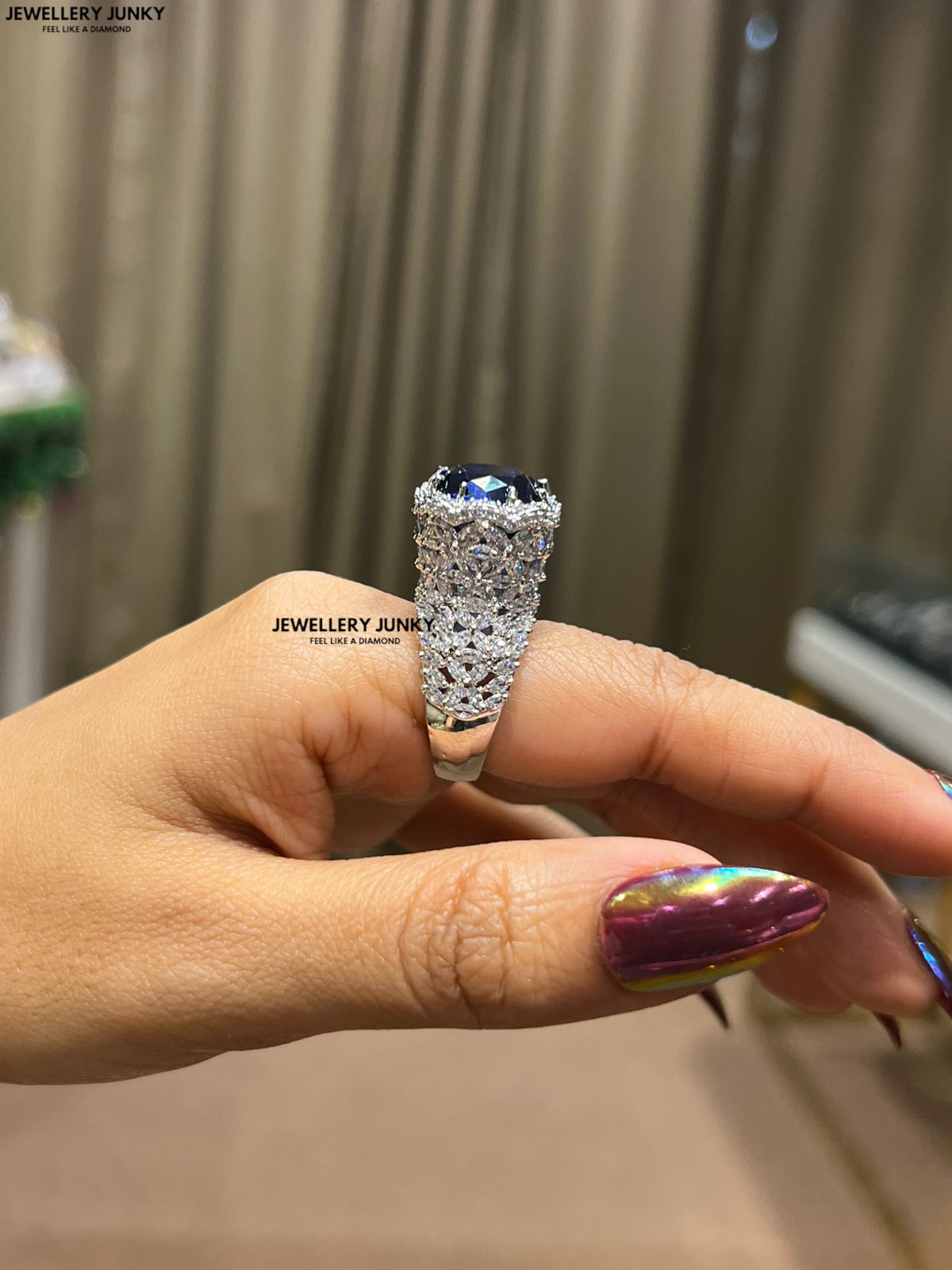 ALLISON DIAMOND RING