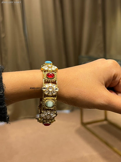 SAIYA KUNDAN BANGLE