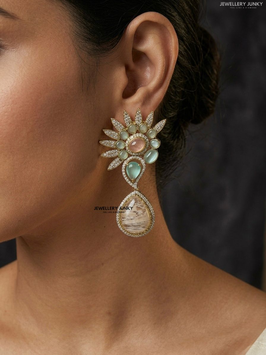ELINA KUNDAN NECKLACE