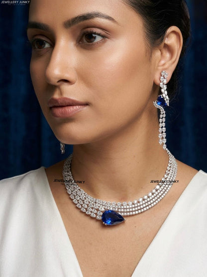 VAANYA DIAMOND NECKLACE