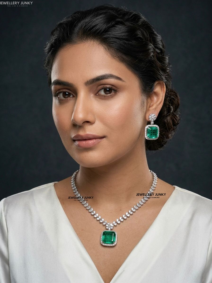 ADWITA DIAOMOND NECKLACE
