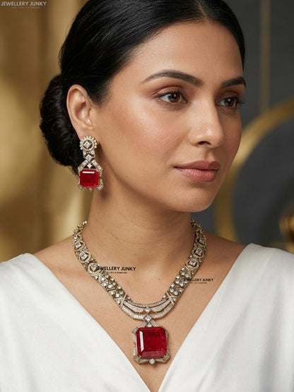 JAGRITI KUNDAN NECKLACE