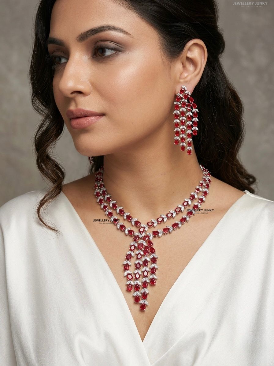 AHANA DIAMOND NECKLACE