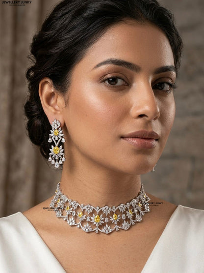 SUHANA DIAMOND NECKLACE