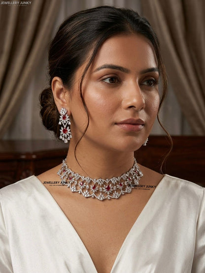 SUHANA DIAMOND NECKLACE