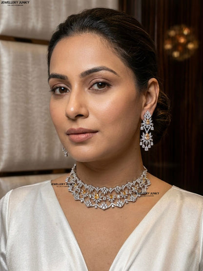 SUHANA DIAMOND NECKLACE