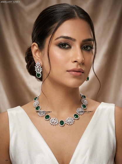 GUNEET DIAMOND NECKLACE