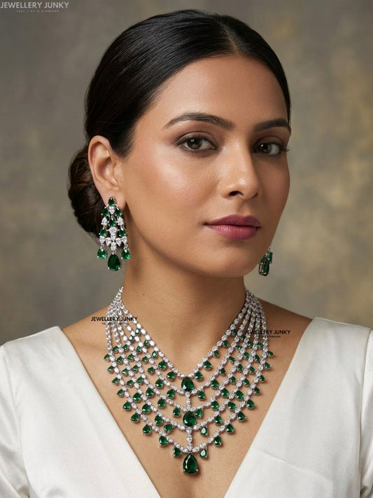 LEIA DIAMOND NECKLACE