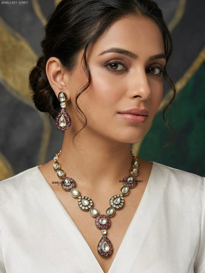 ABIA KUNDAN NECKLACE