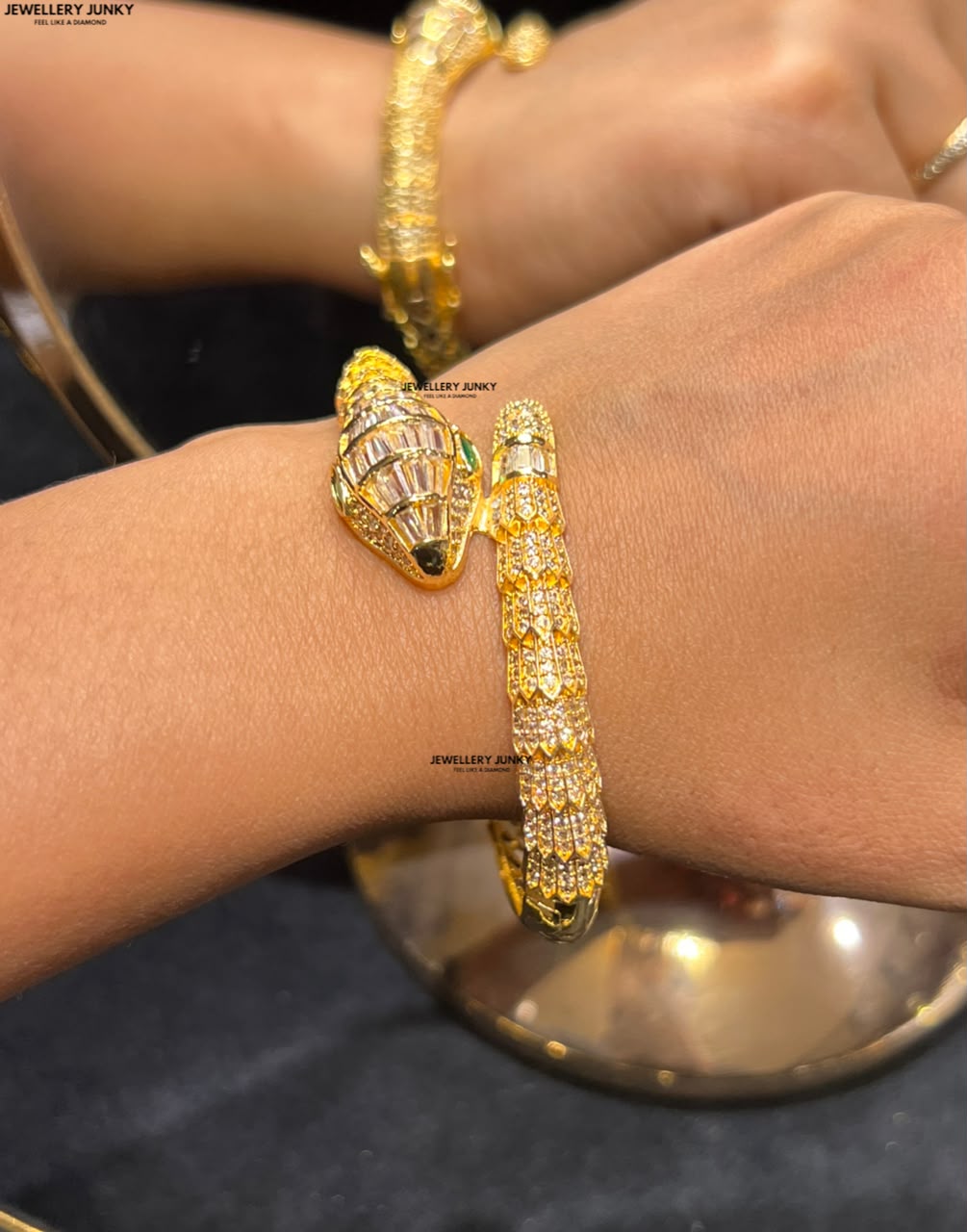 ARISHA DIAMOND BRACELET