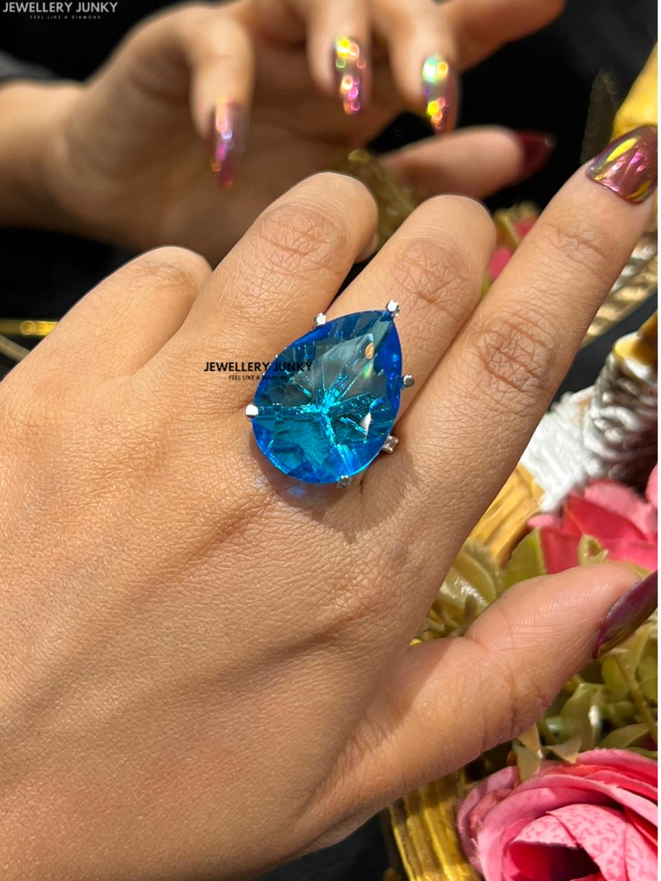 QIANA DIAMOND RING
