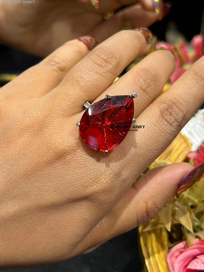 QIANA DIAMOND RING