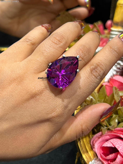 QIANA DIAMOND RING