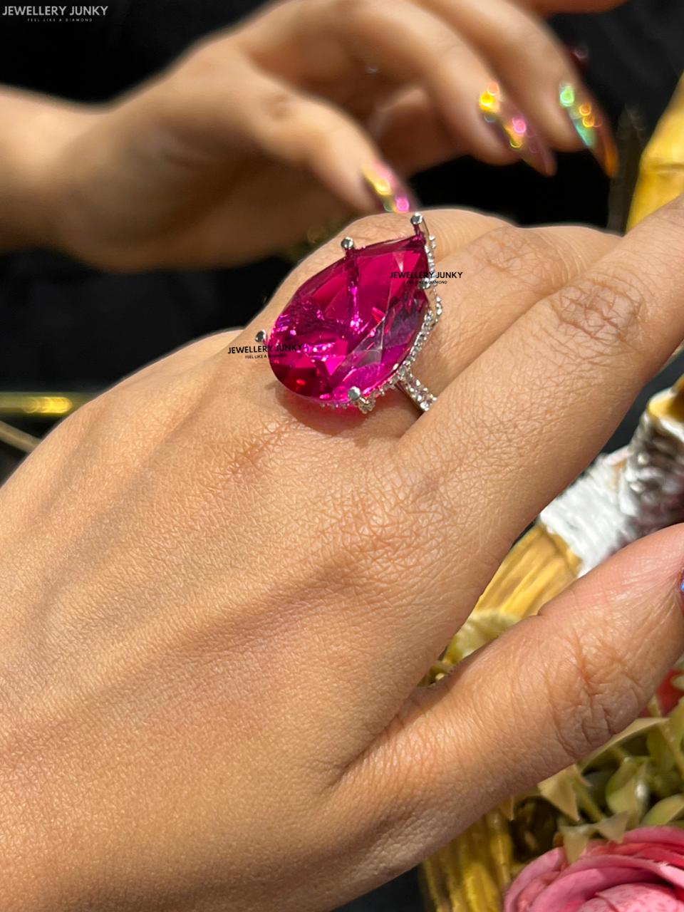 QIANA DIAMOND RING