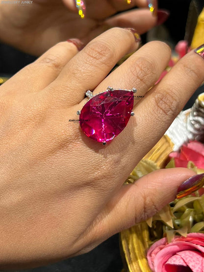 QIANA DIAMOND RING